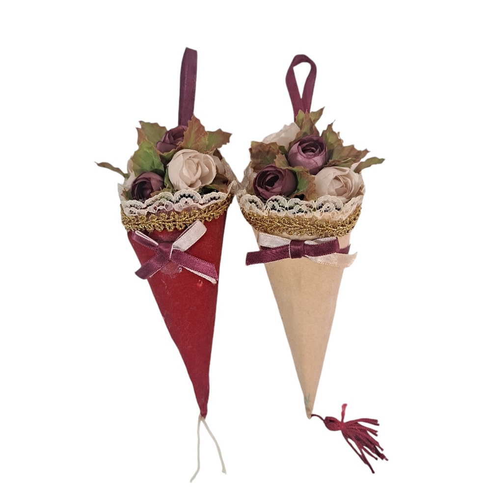 Vintage Flower Cone Ornaments With Flowers Tree Filler Lot Of 2 Taiwan